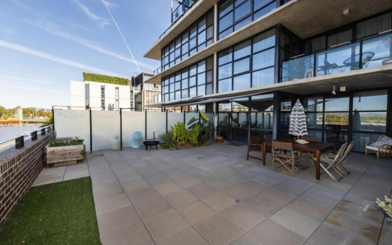 Dockside Apartments Kingston Act キャンベラ エクステリア 写真